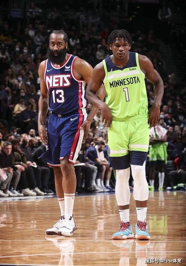 江南体育- 俄克拉荷马雷霆内部会议纪要流出：加时末段迎来里程碑，NBA总决赛使命明确，团队化学反应显著