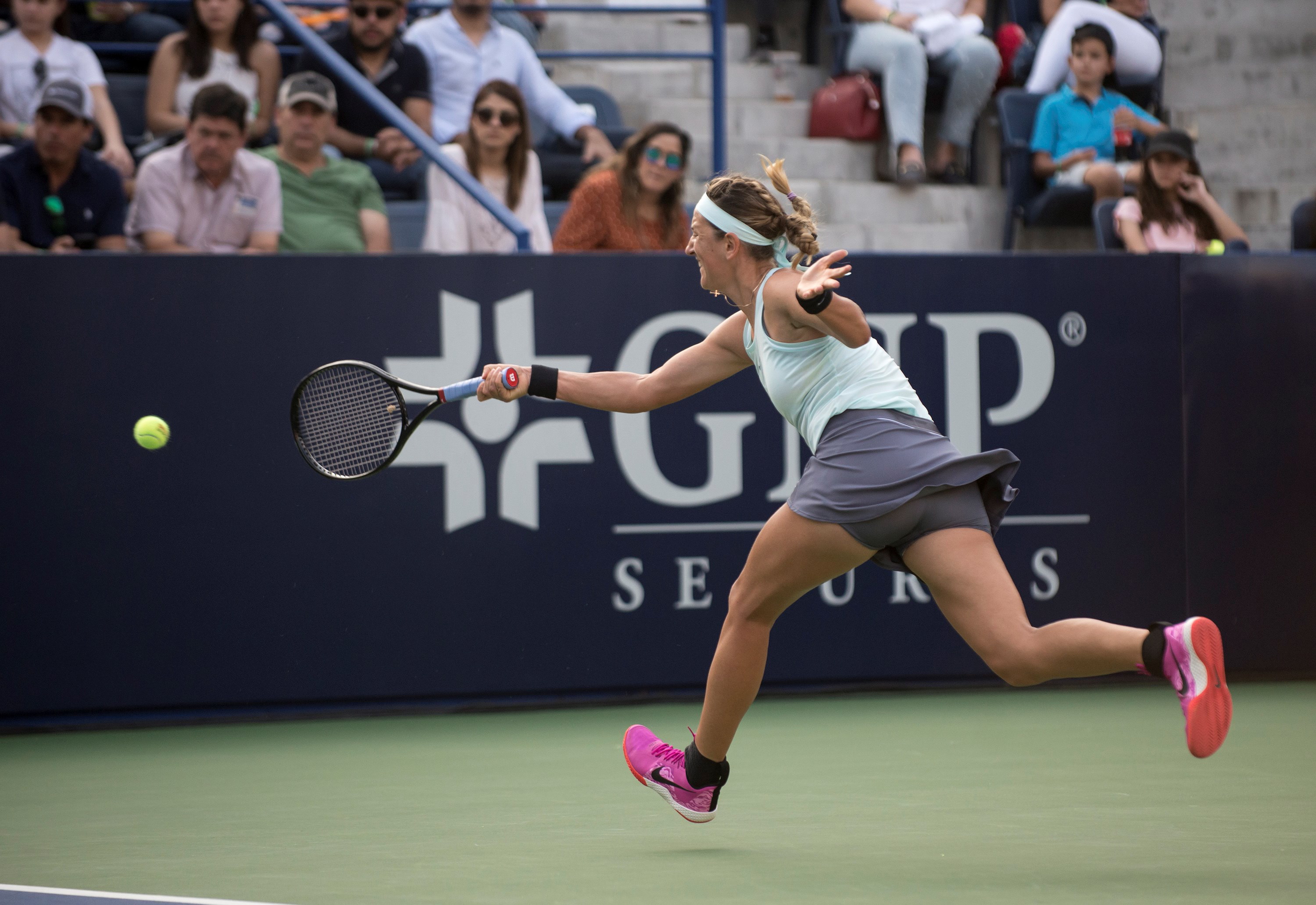 JN体育-阿扎伦卡迎来三赛季高光表现，掘金球迷沸腾！的简单介绍
